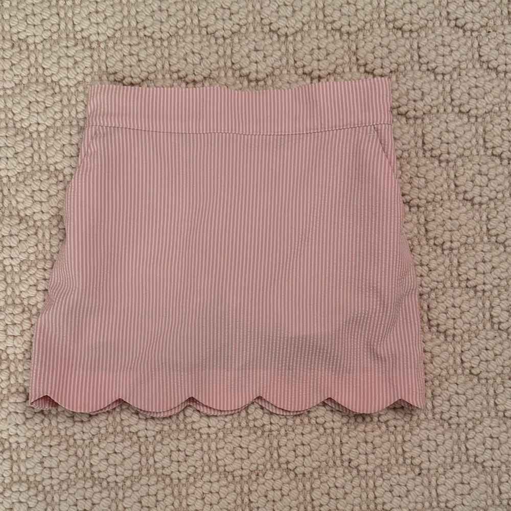 NBW Vineyard Vines Pink Seersucker Sport Scalloped Skort